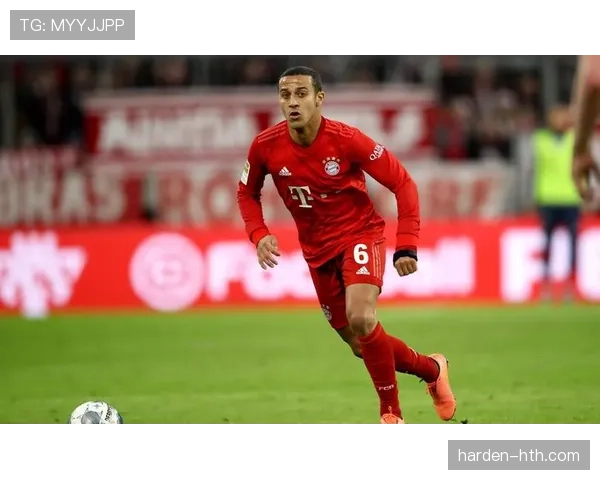 哈克续约德甲球队，状态回暖展望新赛季再立新功