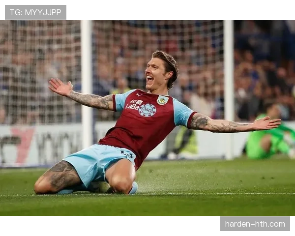 伯恩利火力全开进攻端爆发，稳健表现持续吸睛